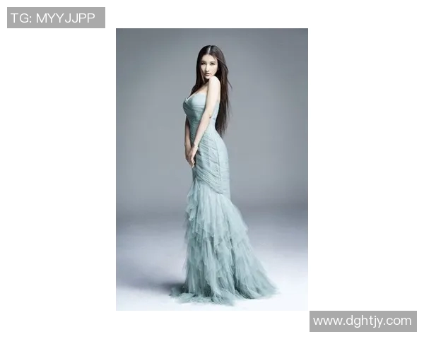 荒川静香：冰上女神的优雅舞步与奋斗历程揭秘