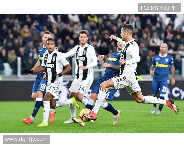 尤文图斯对阵马赛的精彩对决将如何影响欧战格局和球队士气